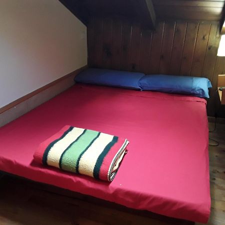 הוסטל Llagunes Refugi Rural Vall De Siarb מראה חיצוני תמונה