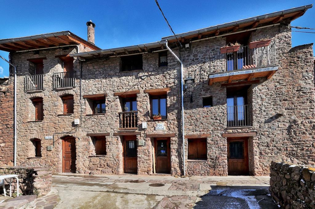 הוסטל Llagunes Refugi Rural Vall De Siarb מראה חיצוני תמונה